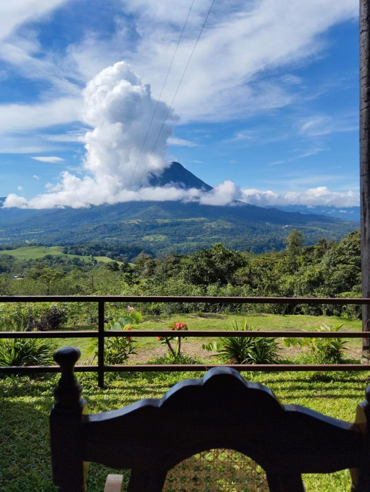 Encanto Arenal Lodge La Fortuna Exterior photo